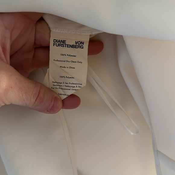 Diane Von Furstenberg blouse - Picture 3 of 3